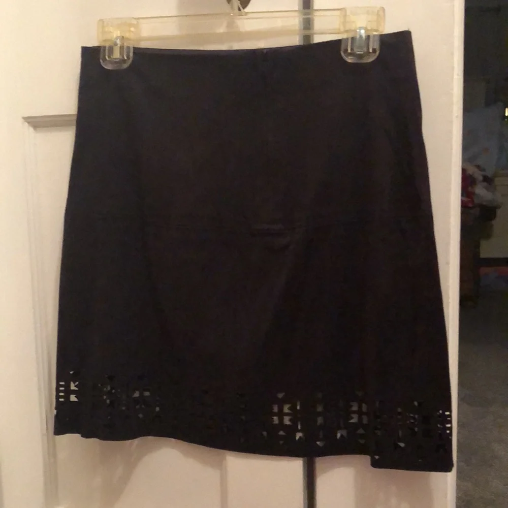 Black suede like mini skirt with cutout designs - Picture 5 of 8